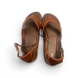 Zara Women's Tan Leather Sandals